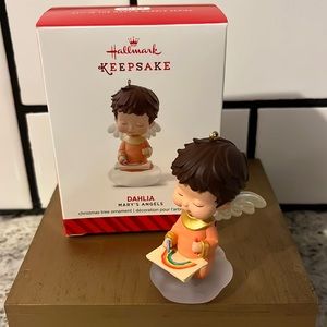 Hallmark ornament - Mary’s Angels - Dahlia